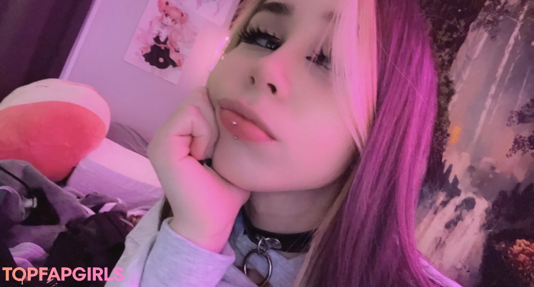 Foto desnuda filtrada de OnlyFans de Kiwi Sunset #366