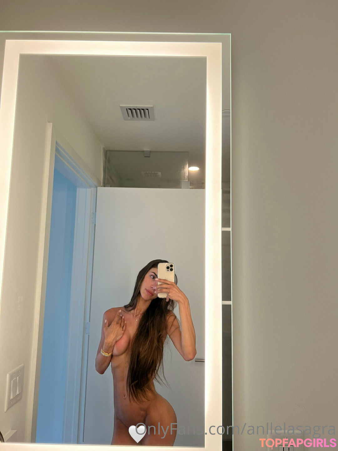 Foto desnuda filtrada de OnlyFans de Anllela Sagra #137