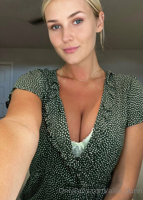 Allie_Dunn