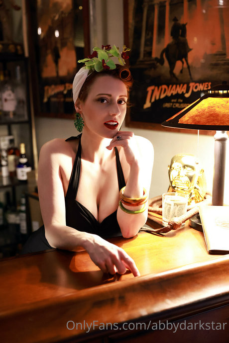Abby Dark star