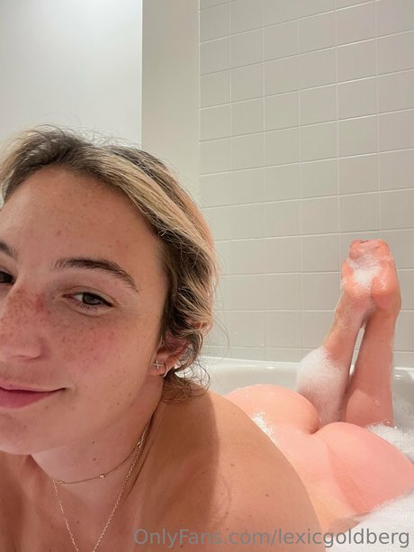 Lexi Cayla