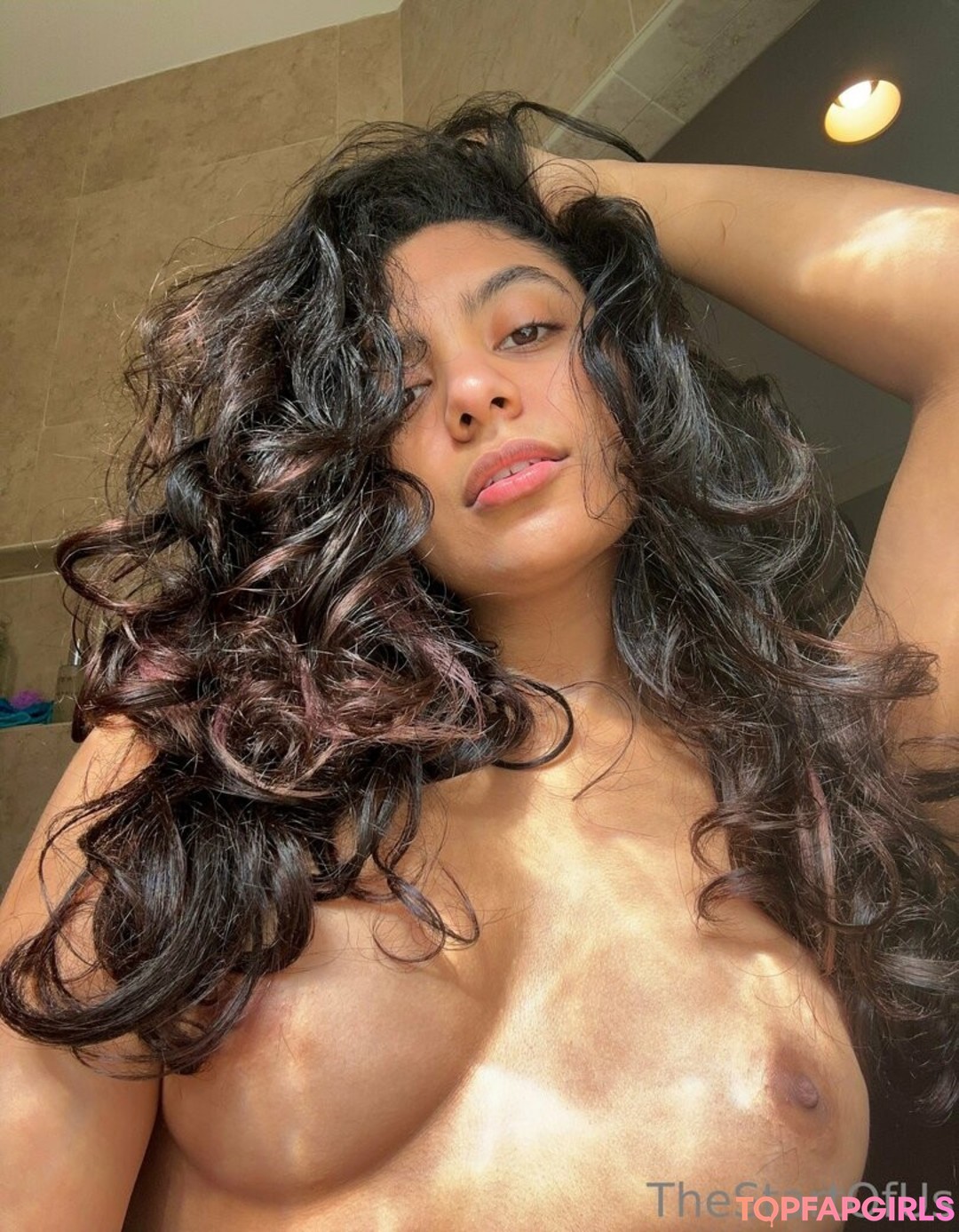 Foto desnuda filtrada de OnlyFans de Thestartofus #201 Foto desnuda filtrada de OnlyFans de Thestartofus #201