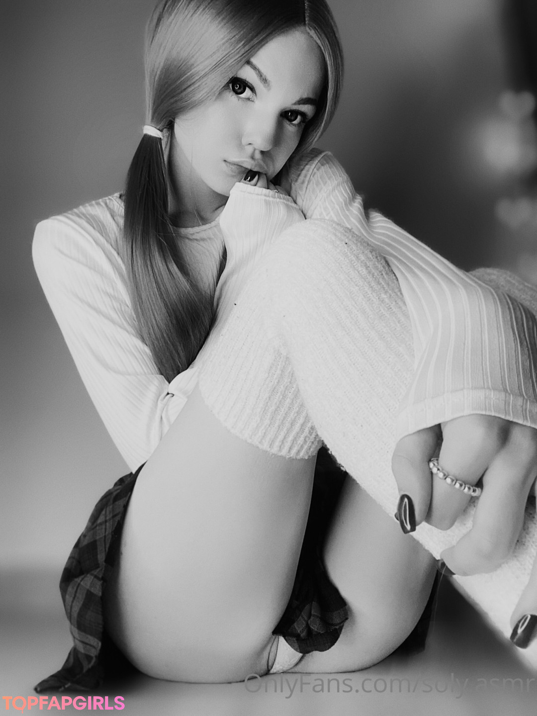 Foto desnuda filtrada de OnlyFans de Soly Asmr #19