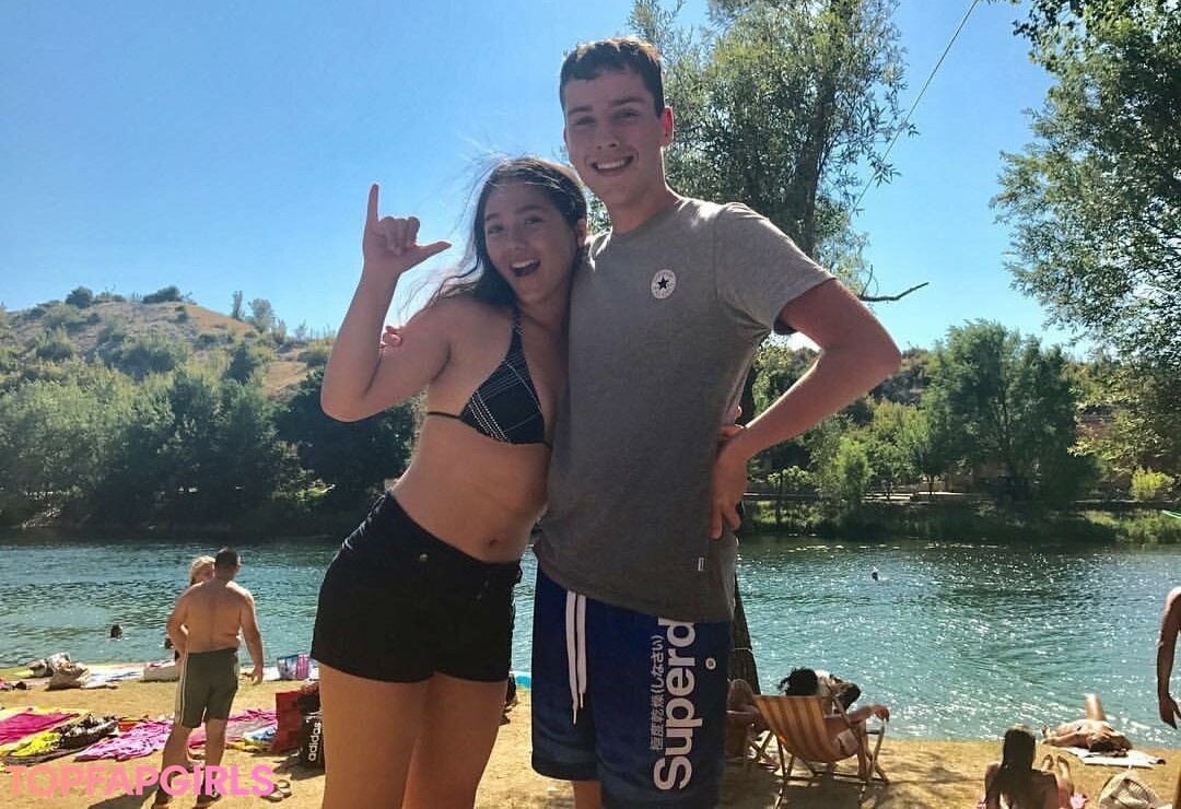 Foto desnuda filtrada de OnlyFans de Eliza Chau #242