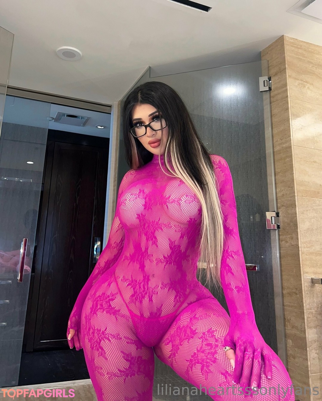 Foto desnuda filtrada de OnlyFans de Lilianaheartsss #674