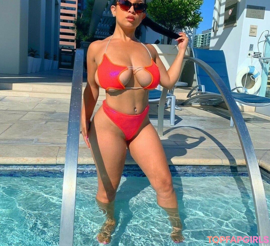 Foto desnuda filtrada de OnlyFans de Lizzy #150