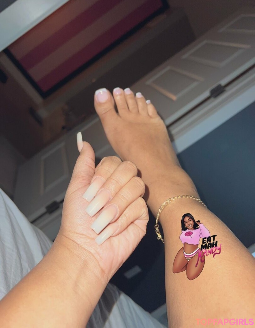 Foto desnuda filtrada de OnlyFans de Eatmahkandy #103 Foto desnuda filtrada de OnlyFans de Eatmahkandy #103