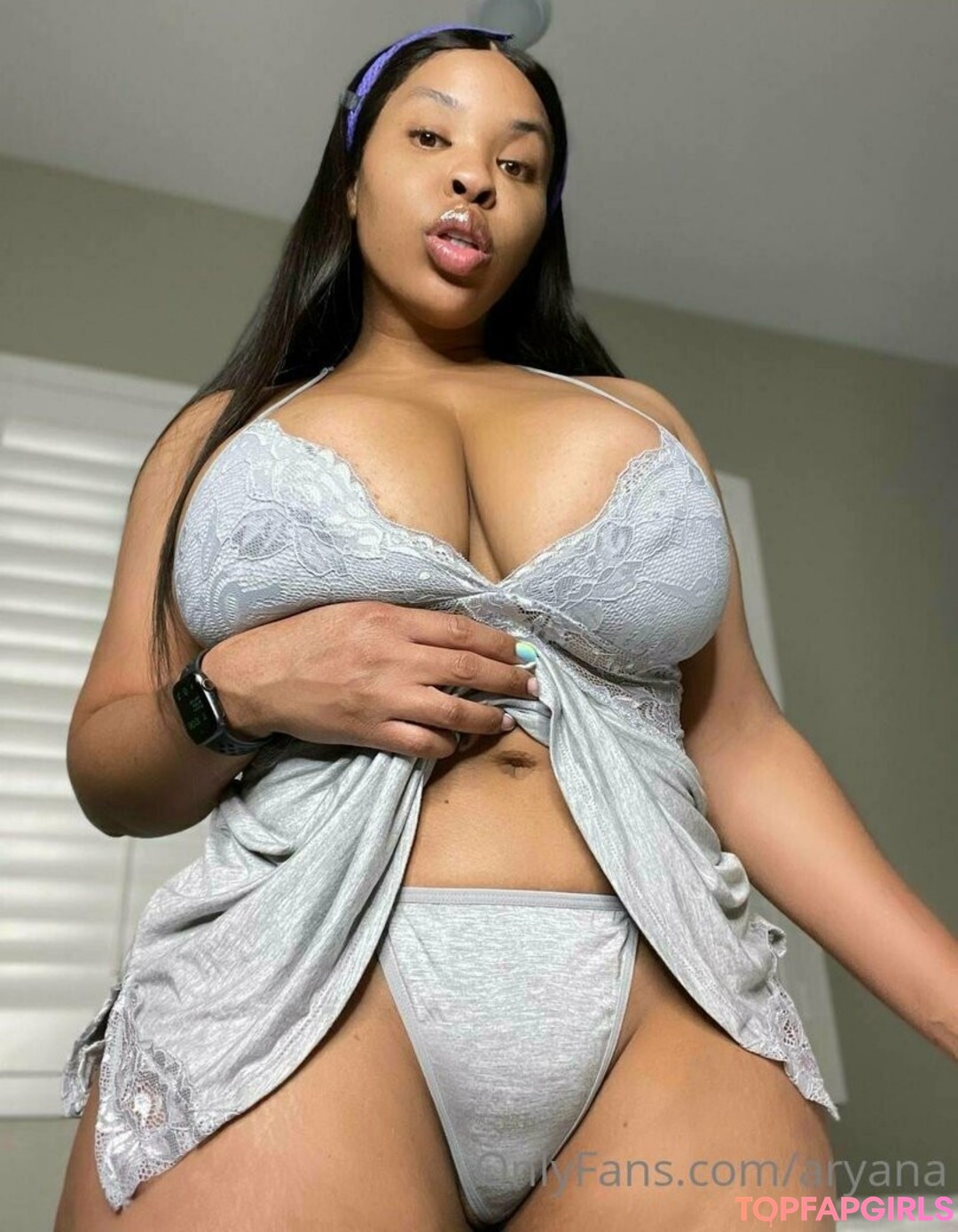Foto desnuda filtrada de OnlyFans de Aryana #397