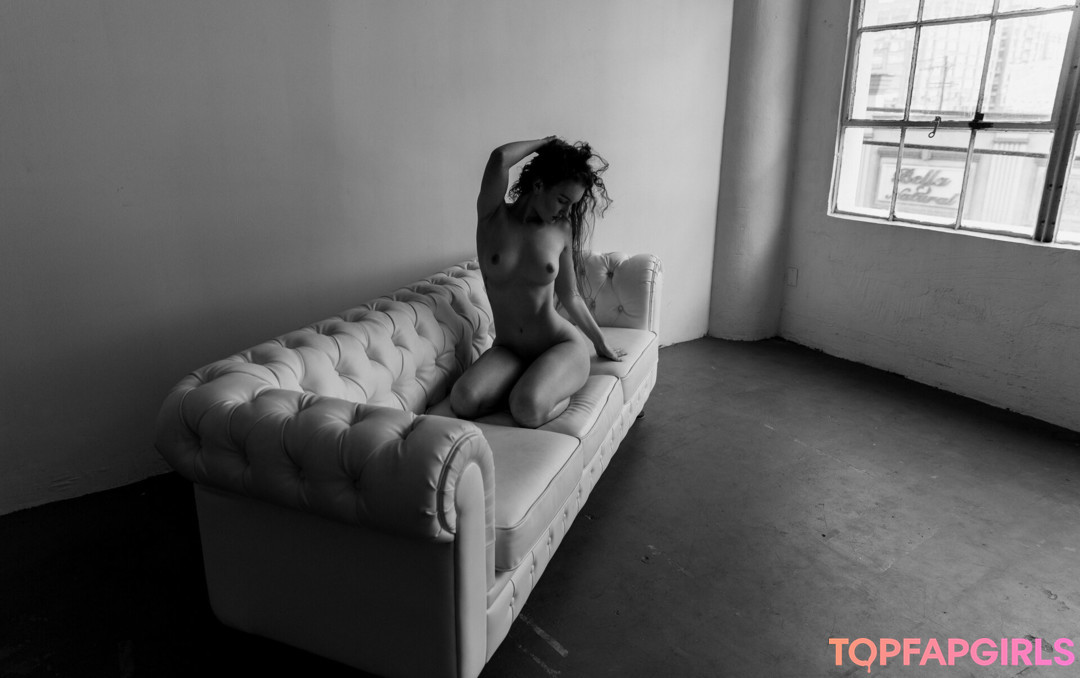 Foto desnuda filtrada de OnlyFans de Zdank #362