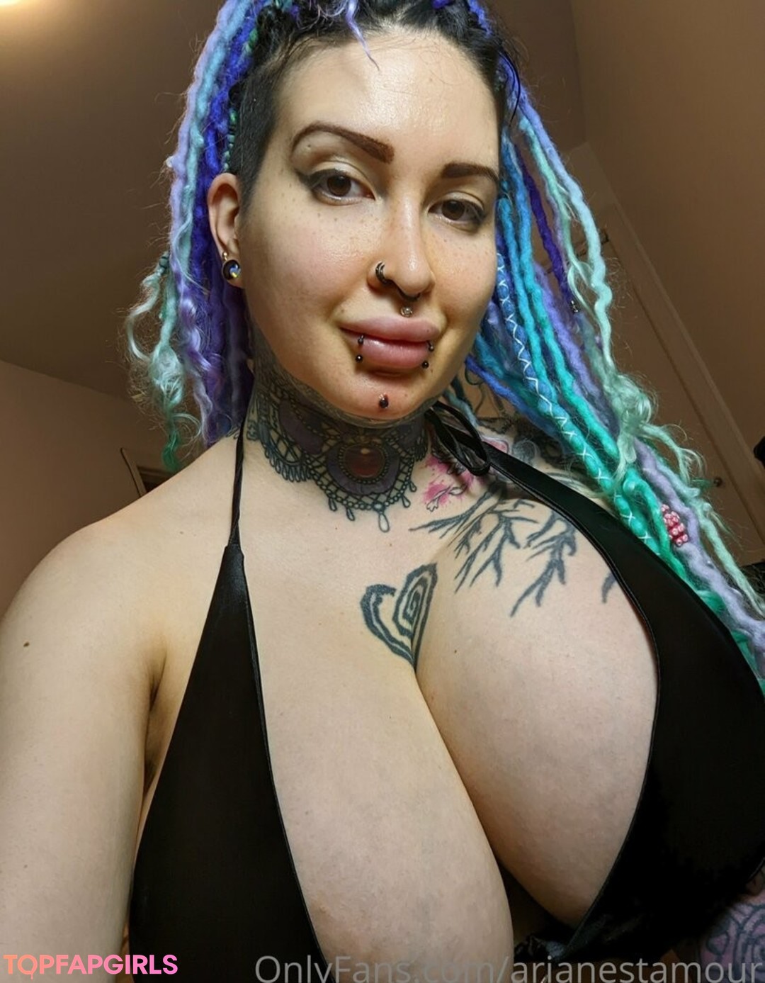 Foto desnuda filtrada de OnlyFans de Ariane Saint Amour #2008