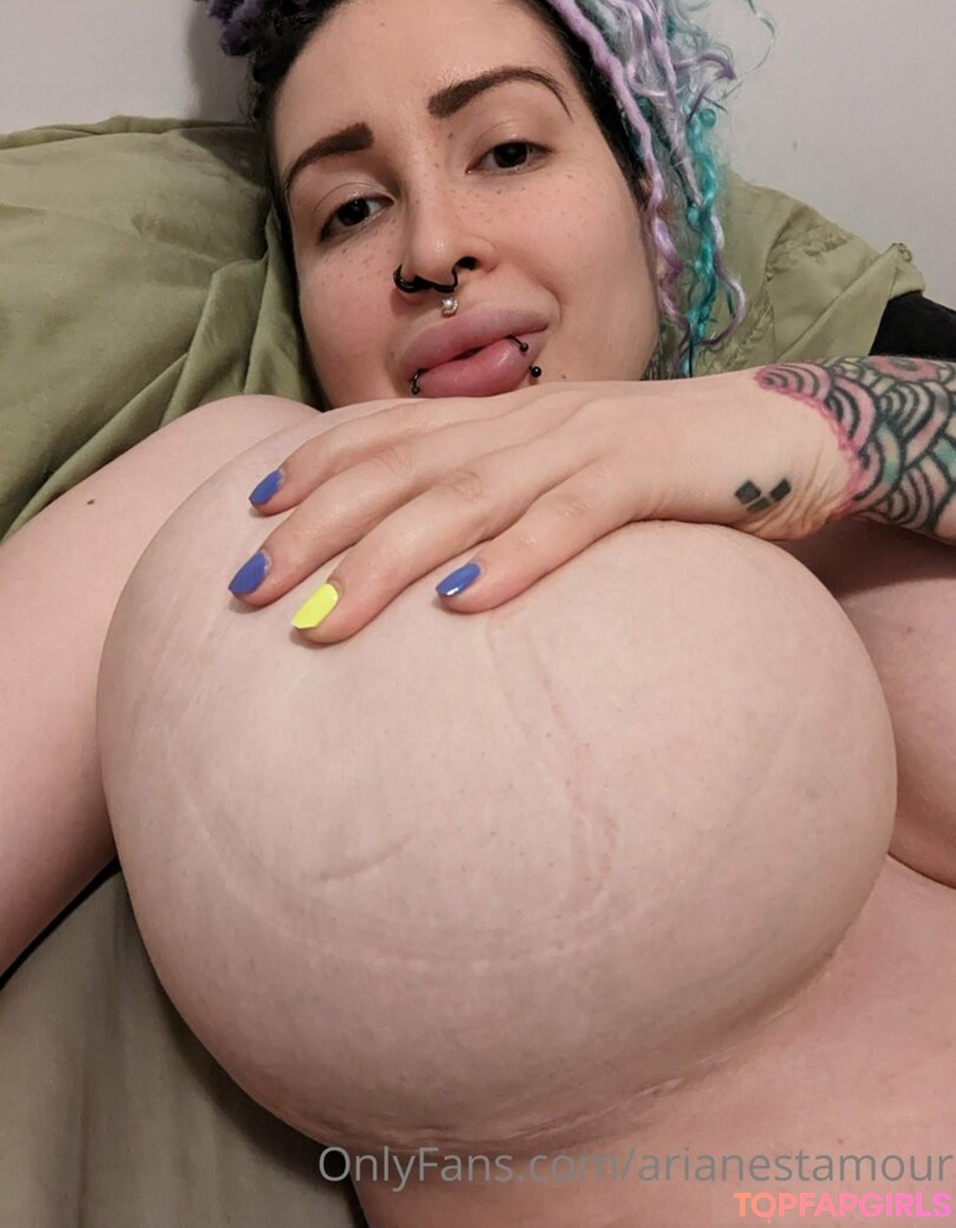 Foto desnuda filtrada de OnlyFans de Ariane Saint Amour #2011