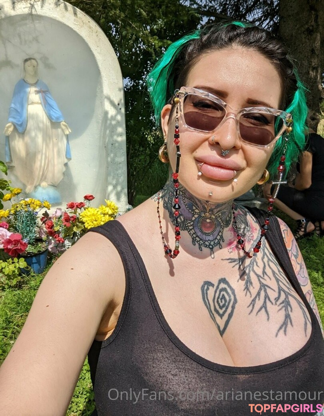 Foto desnuda filtrada de OnlyFans de Ariane Saint Amour #2229 Foto desnuda filtrada de OnlyFans de Ariane Saint Amour #2229