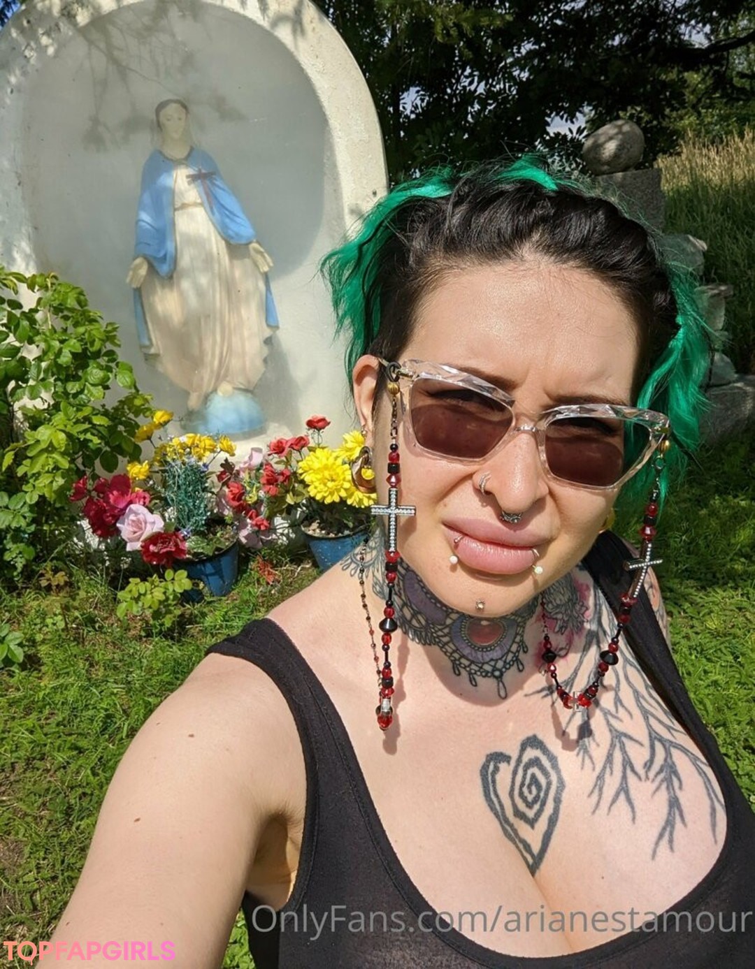 Foto desnuda filtrada de OnlyFans de Ariane Saint Amour #2231 Foto desnuda filtrada de OnlyFans de Ariane Saint Amour #2231