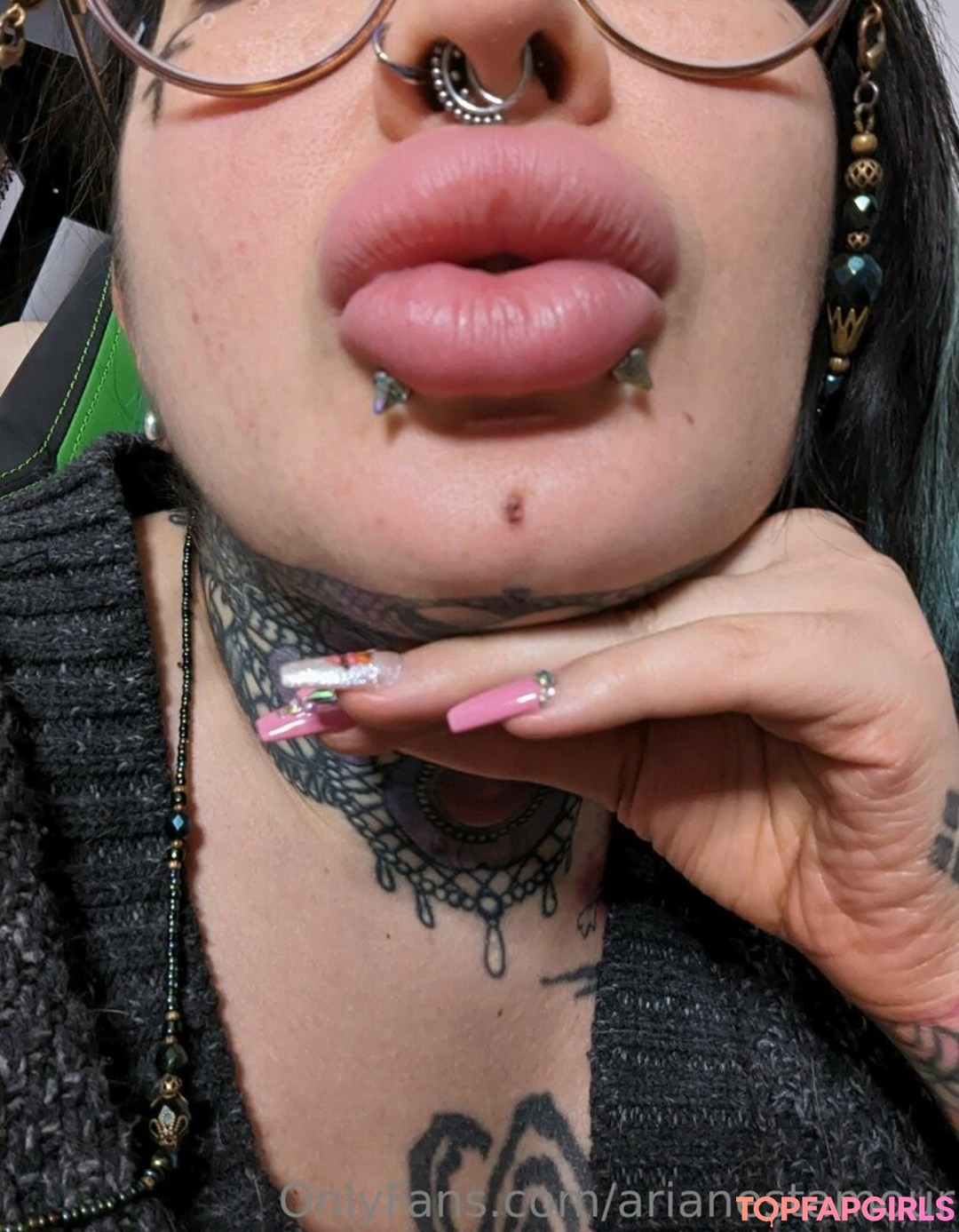 Foto desnuda filtrada de OnlyFans de Ariane Saint Amour #2888 Foto desnuda filtrada de OnlyFans de Ariane Saint Amour #2888