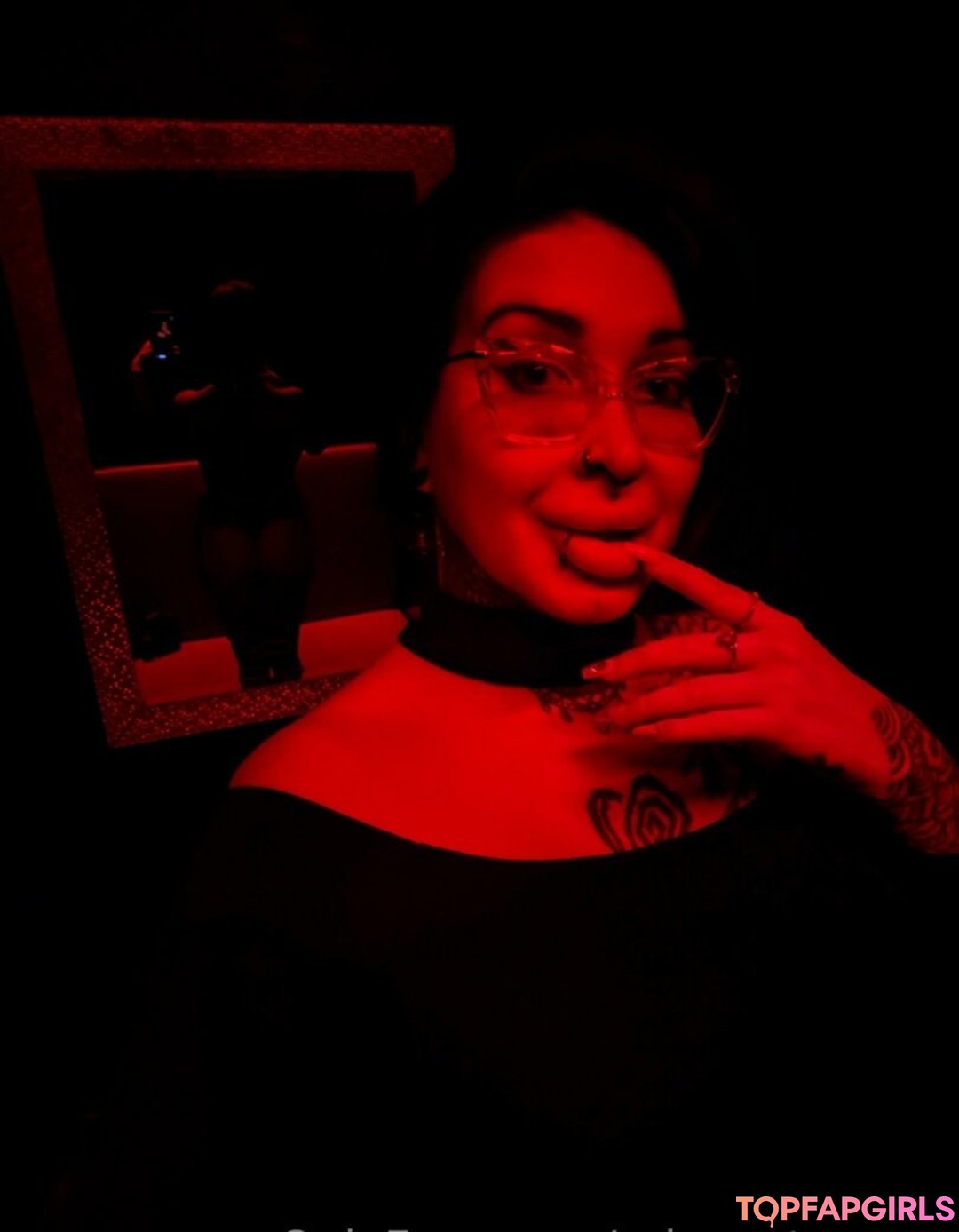 Foto desnuda filtrada de OnlyFans de Ariane Saint Amour #2948 Foto desnuda filtrada de OnlyFans de Ariane Saint Amour #2948