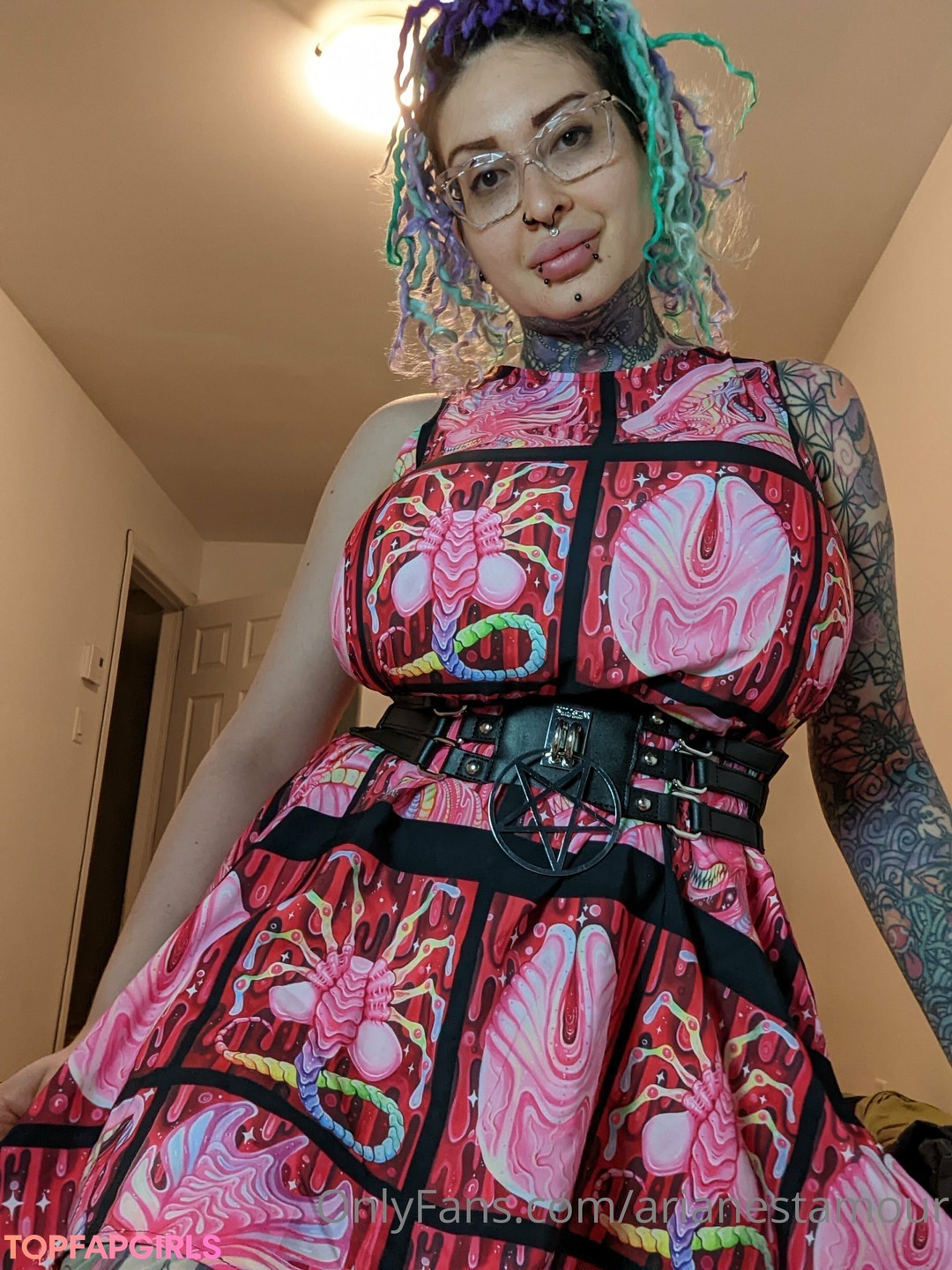 Foto desnuda filtrada de OnlyFans de Ariane Saint Amour #707 Foto desnuda filtrada de OnlyFans de Ariane Saint Amour #707