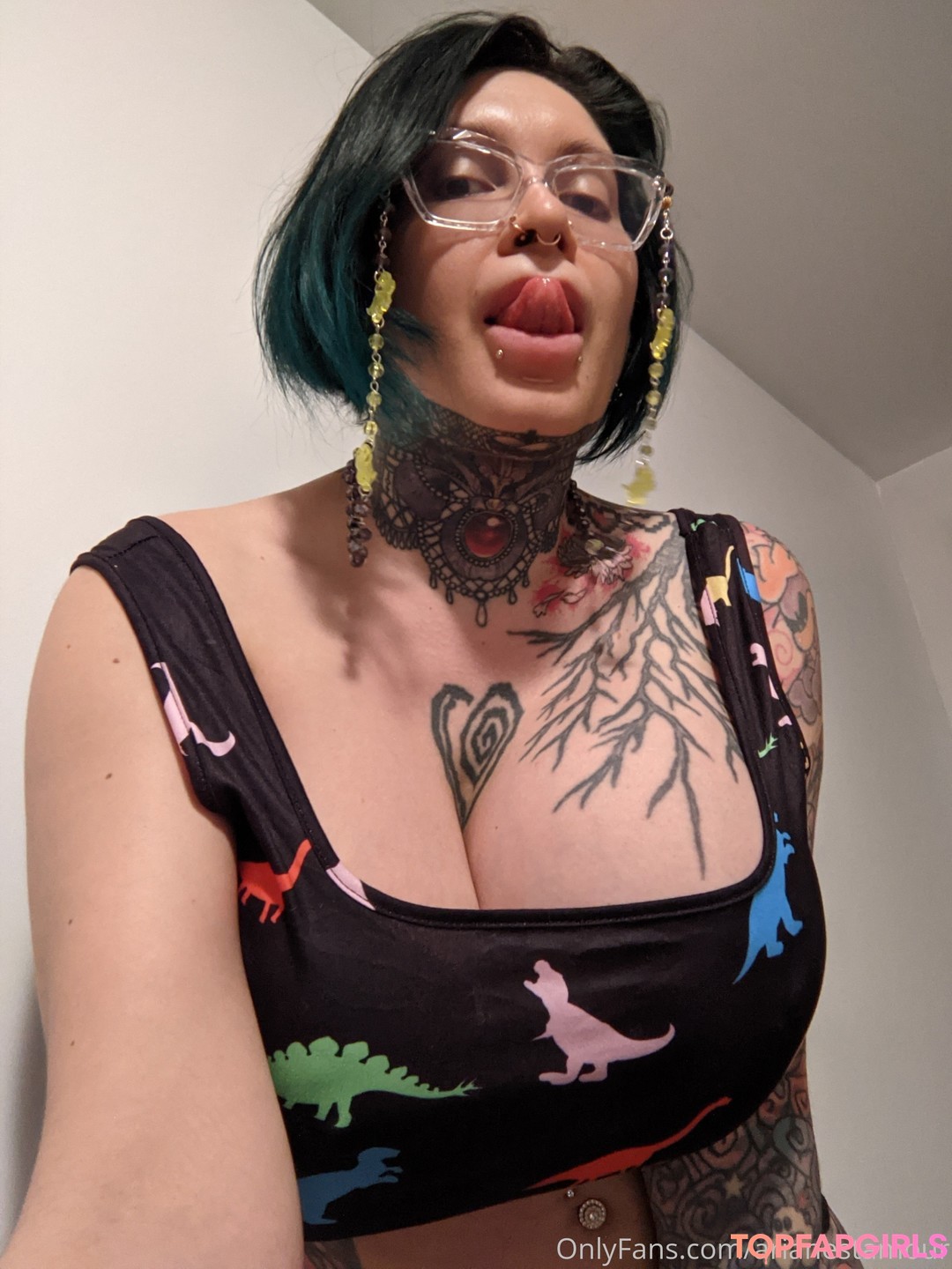 Foto desnuda filtrada de OnlyFans de Ariane Saint Amour #430 Foto desnuda filtrada de OnlyFans de Ariane Saint Amour #430