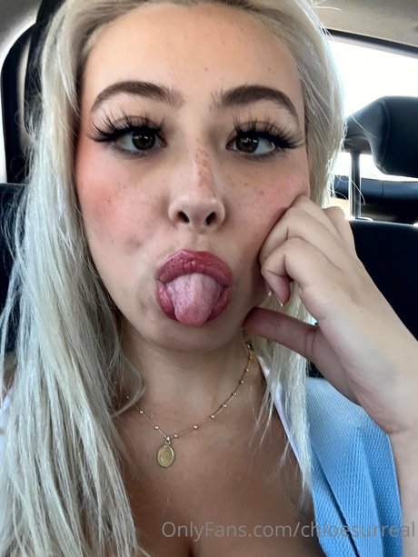 Chloe Surreal