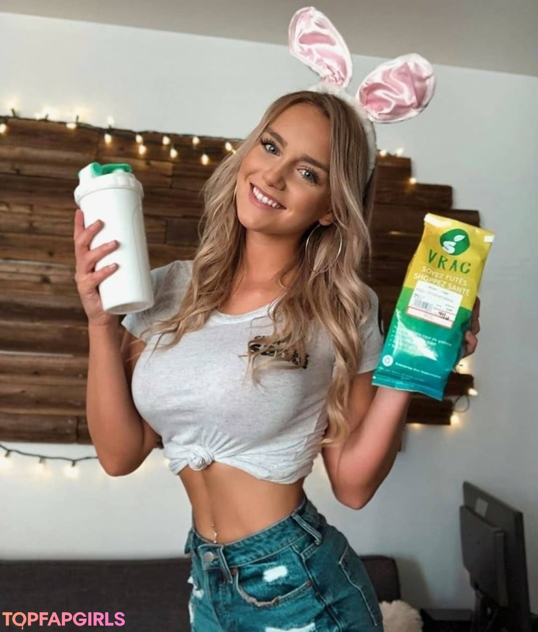 Foto desnuda filtrada de OnlyFans de Alex Ann Lavigne Pelletier #166 Foto desnuda filtrada de OnlyFans de Alex Ann Lavigne Pelletier #166