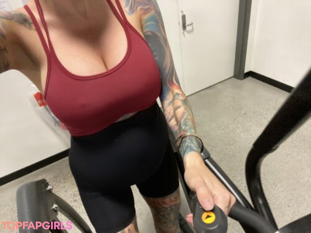 Foto desnuda filtrada de OnlyFans de Evelyn Uncovered #93 Foto desnuda filtrada de OnlyFans de Evelyn Uncovered #93