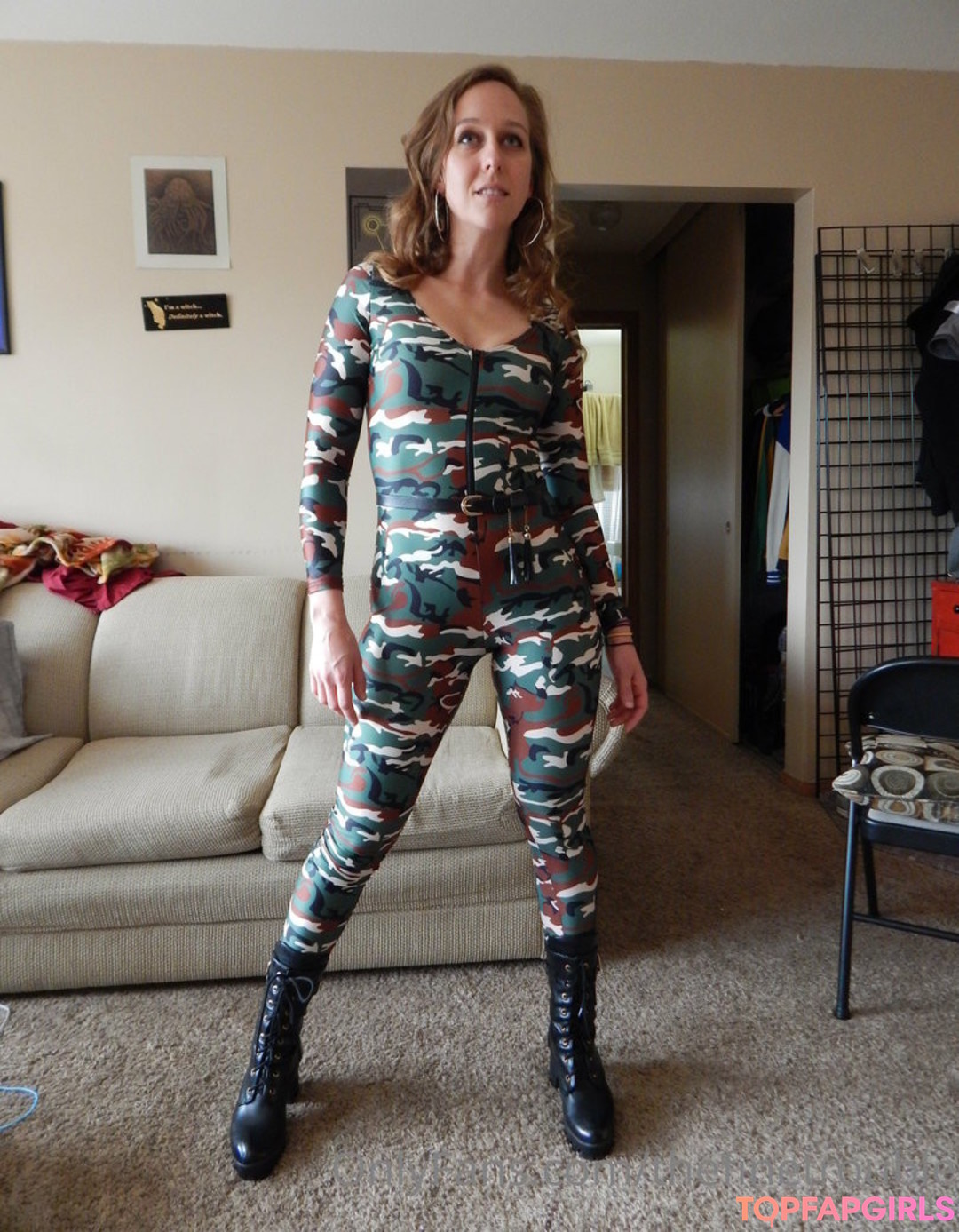 Foto desnuda filtrada de OnlyFans de Thefinetrouble #100