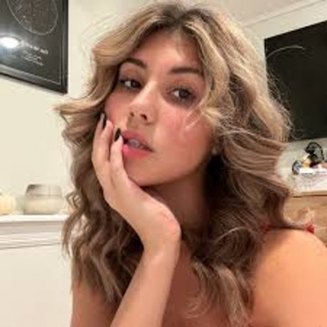 Rhiana Tokarz