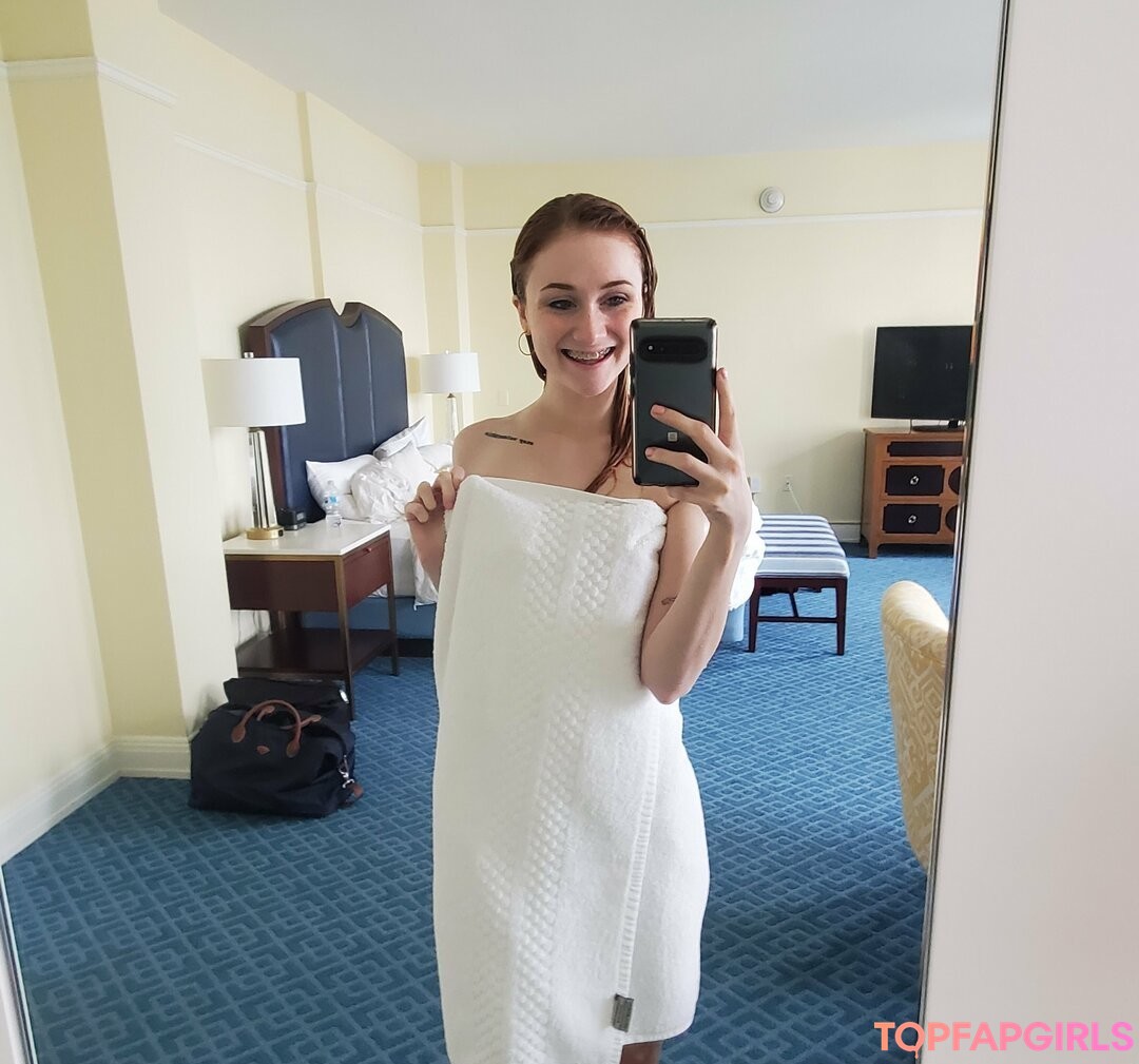 Foto desnuda filtrada de OnlyFans de Scarlet Skies #121
