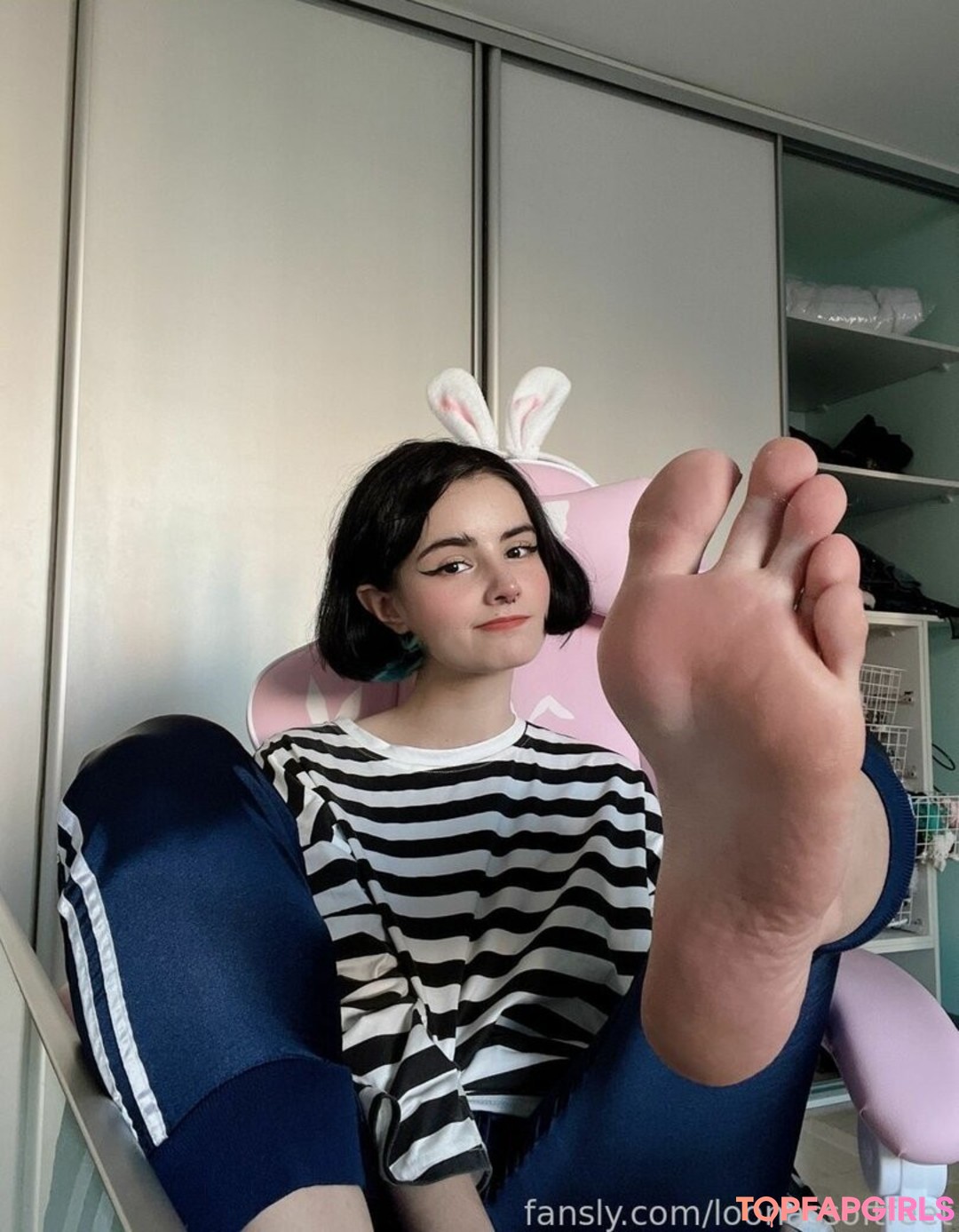 Foto desnuda filtrada de OnlyFans de Loona #1167