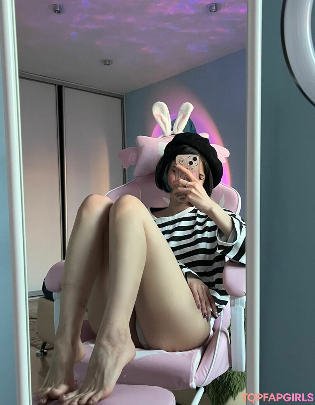 Foto desnuda filtrada de OnlyFans de Loona #1248