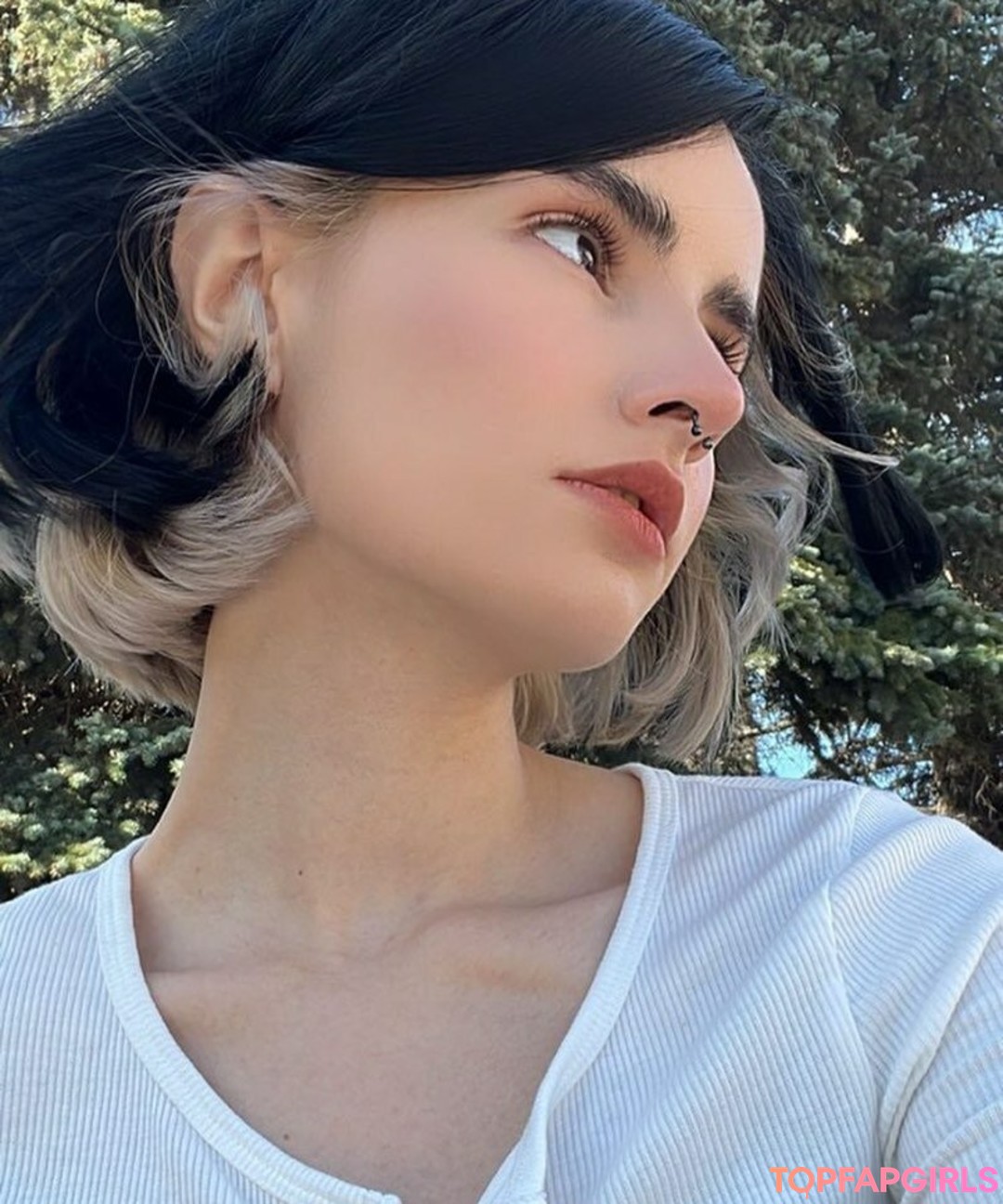 Foto desnuda filtrada de OnlyFans de Loona #700