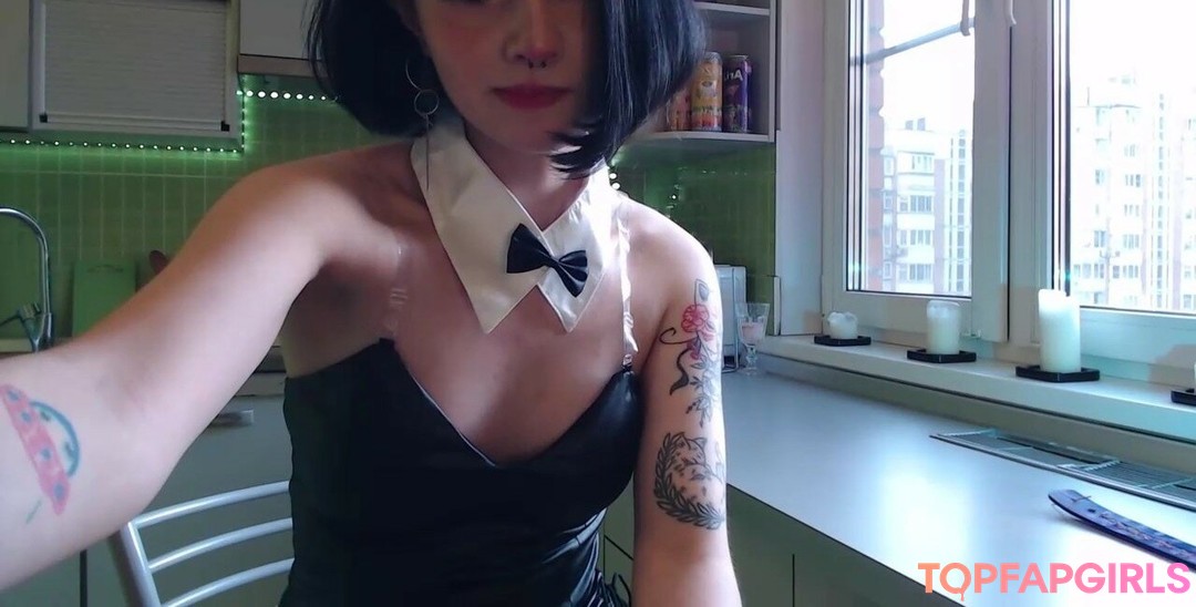 Foto desnuda filtrada de OnlyFans de Loona #882