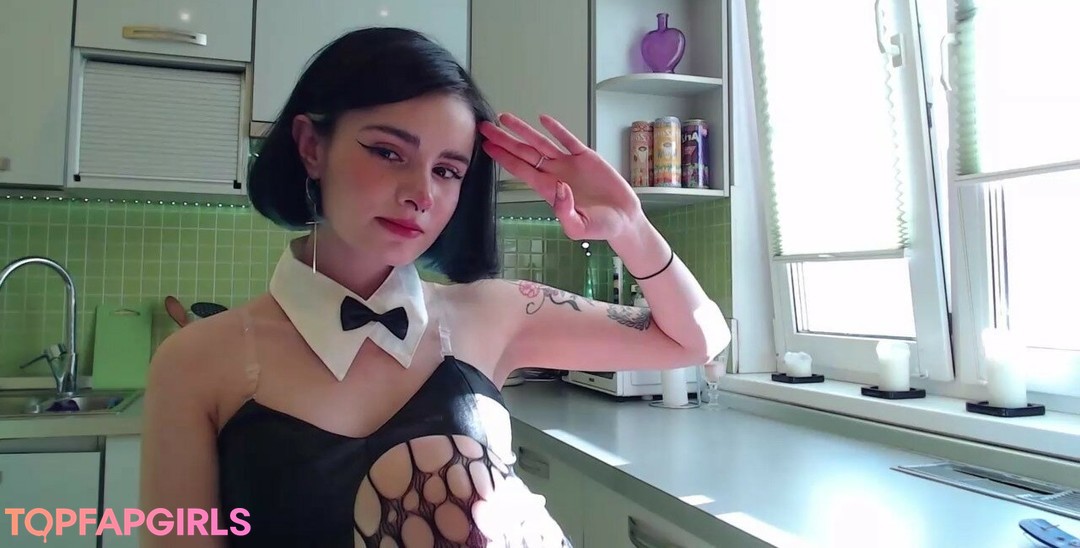 Foto desnuda filtrada de OnlyFans de Loona #924