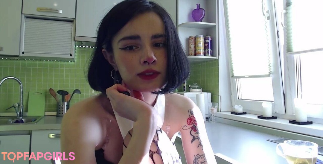 Foto desnuda filtrada de OnlyFans de Loona #966