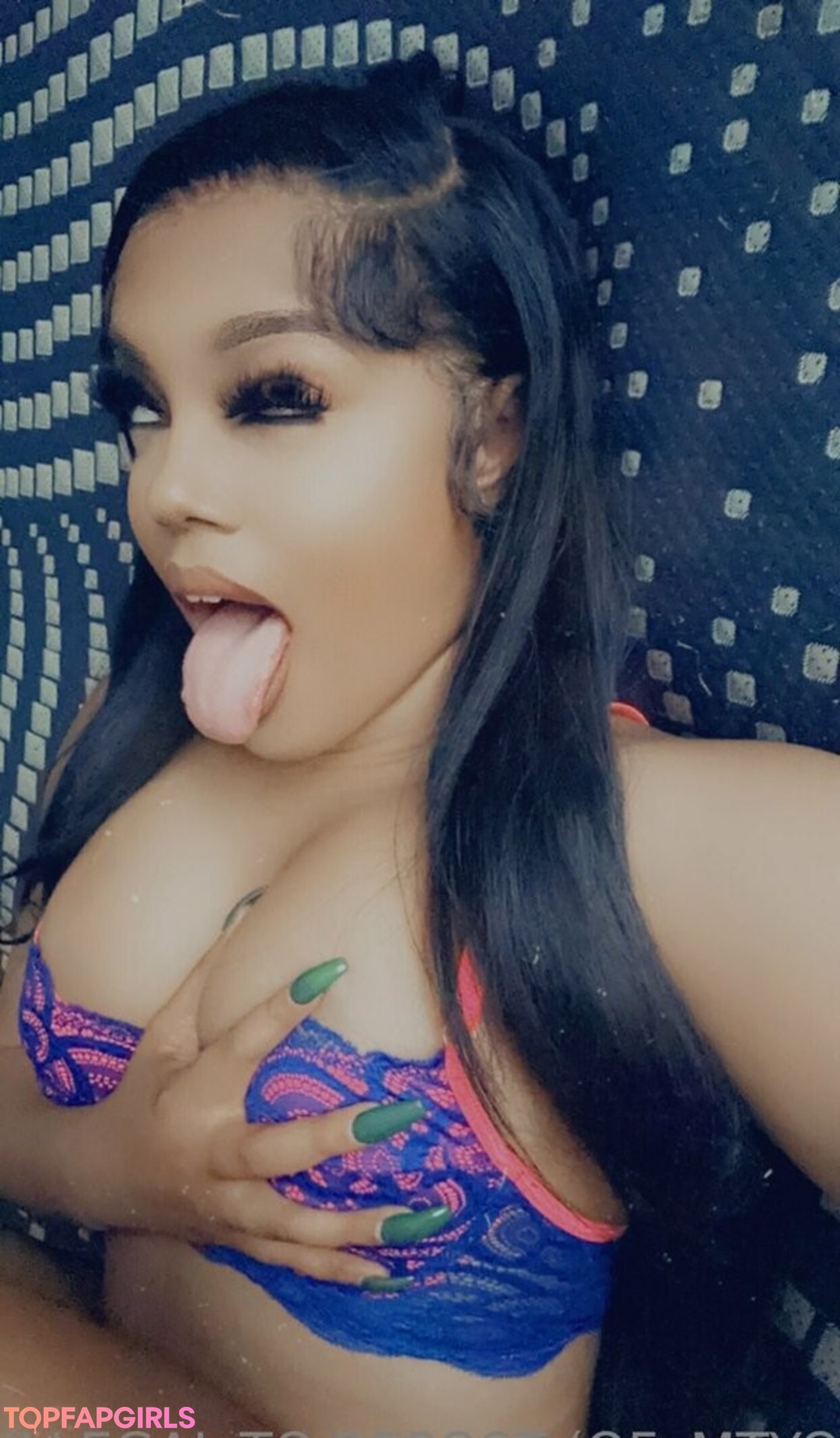 Foto desnuda filtrada de OnlyFans de Lola Teases #103 Foto desnuda filtrada de OnlyFans de Lola Teases #103