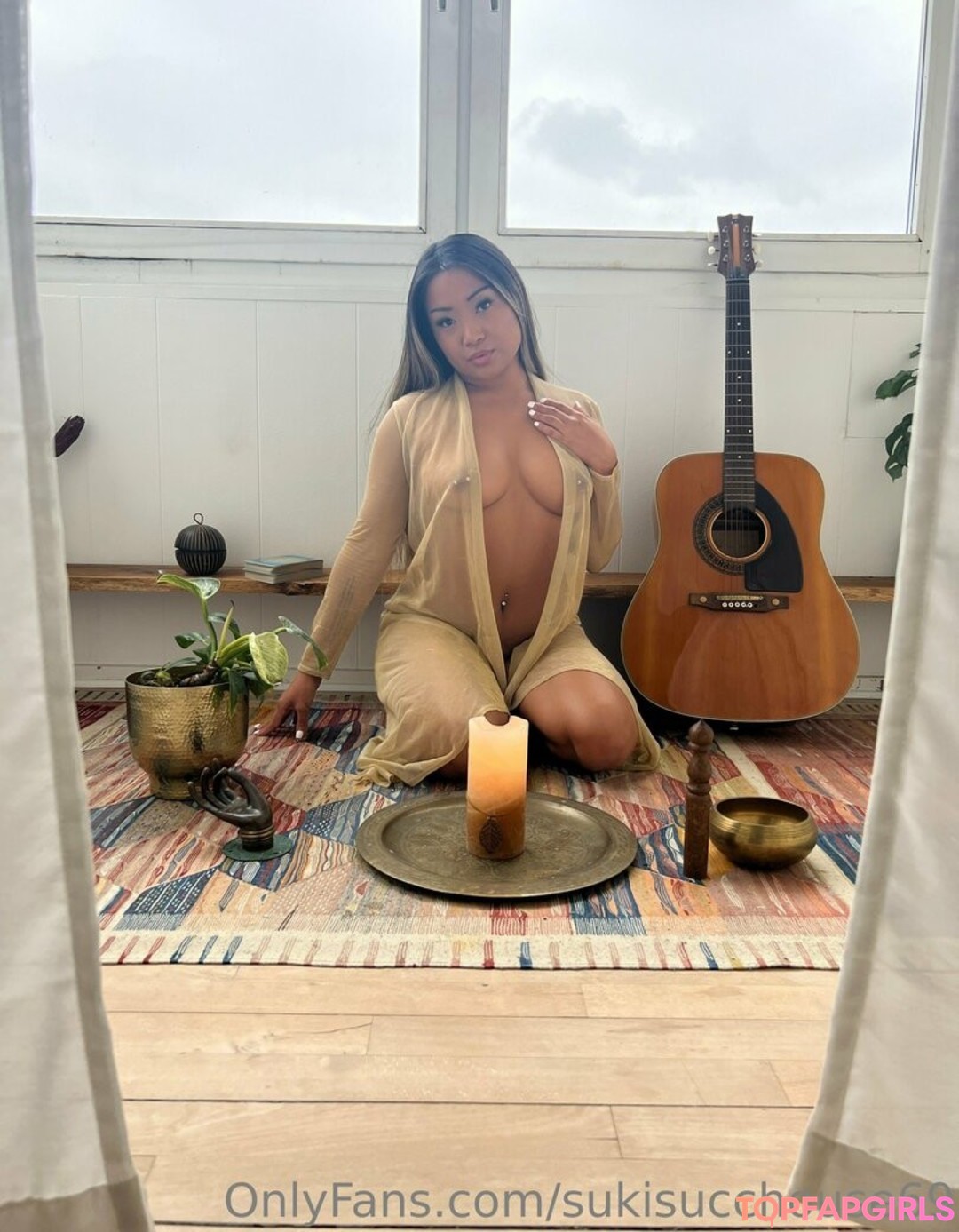 Foto desnuda filtrada de OnlyFans de Suki #1084