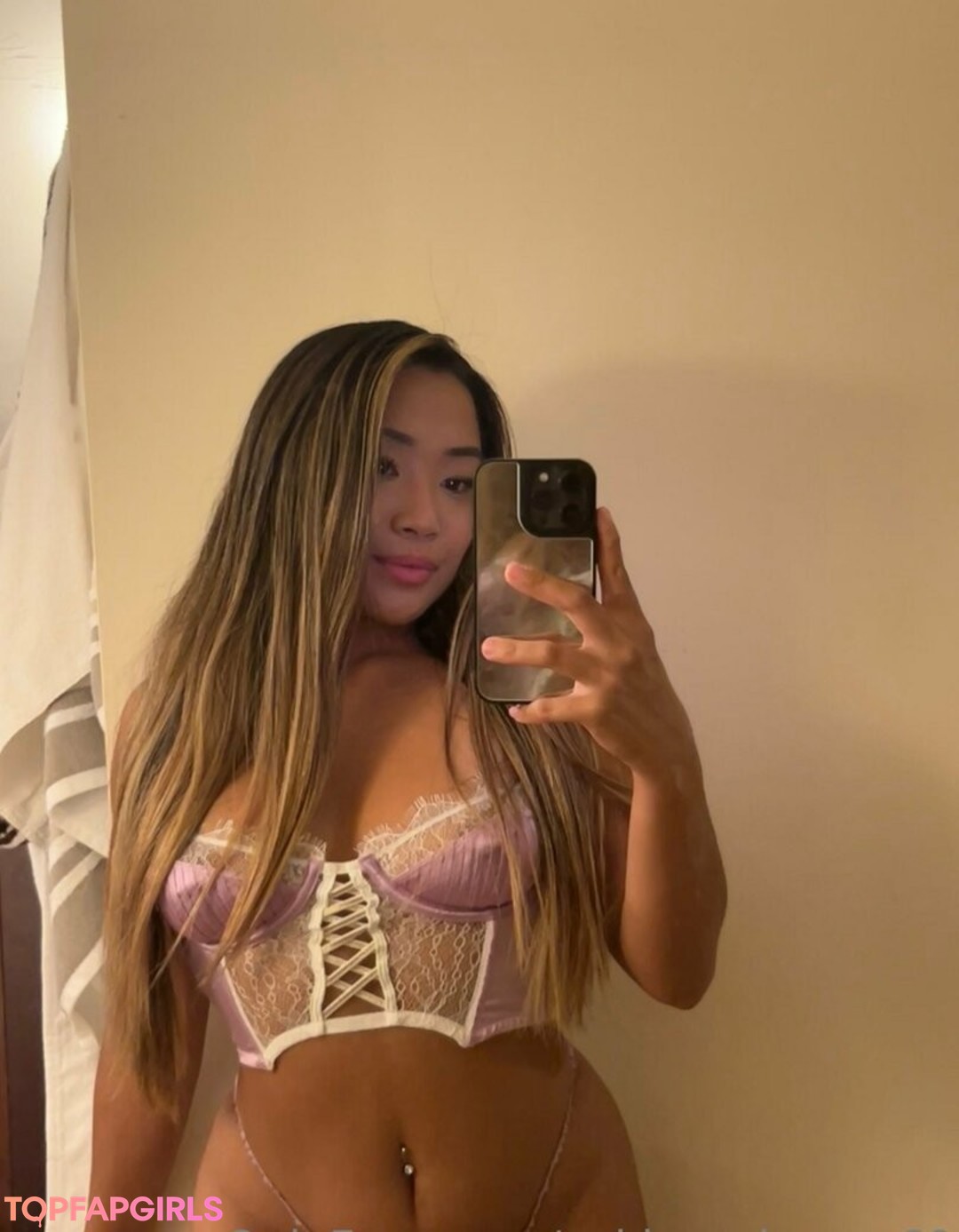 Foto desnuda filtrada de OnlyFans de Suki #428