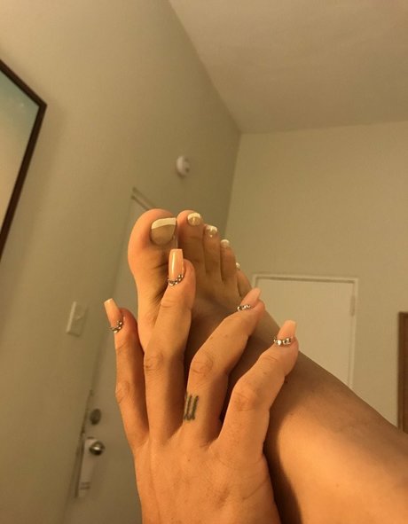 Foto desnuda filtrada de OnlyFans de Naomij