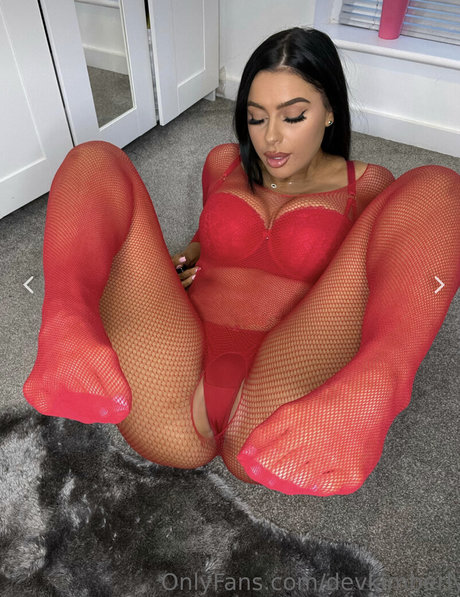 Devon Carr