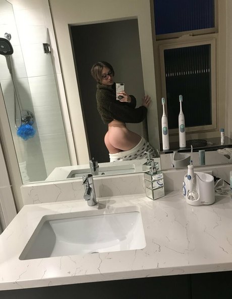 Foto desnuda filtrada de OnlyFans de Pixiefit24