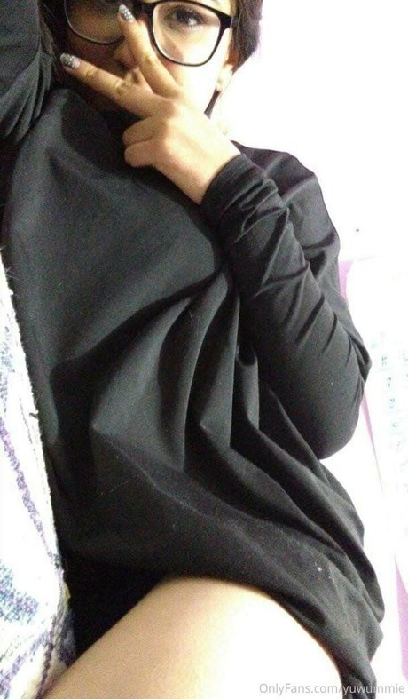 Foto desnuda filtrada de OnlyFans de Yuwummie