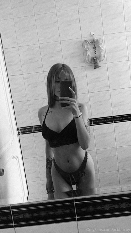 Xcidbxby