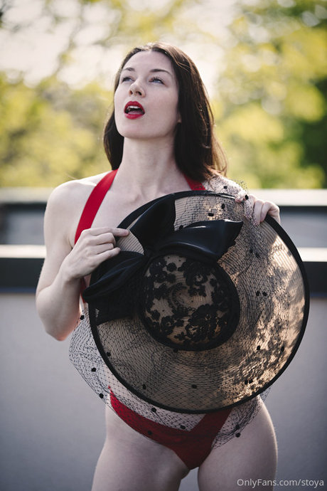 Stoya