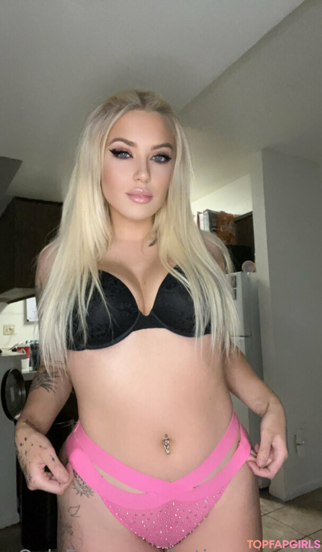 Foto desnuda filtrada de OnlyFans de Innocent Princess #370 Foto desnuda filtrada de OnlyFans de Innocent Princess #370