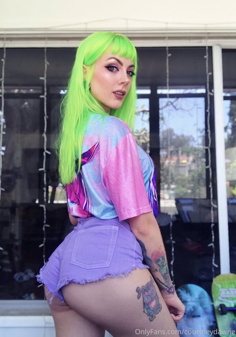 Foto desnuda filtrada de OnlyFans de Courtney Dawne