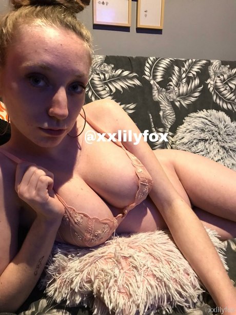 Foto desnuda filtrada de OnlyFans de Xxlilyfox