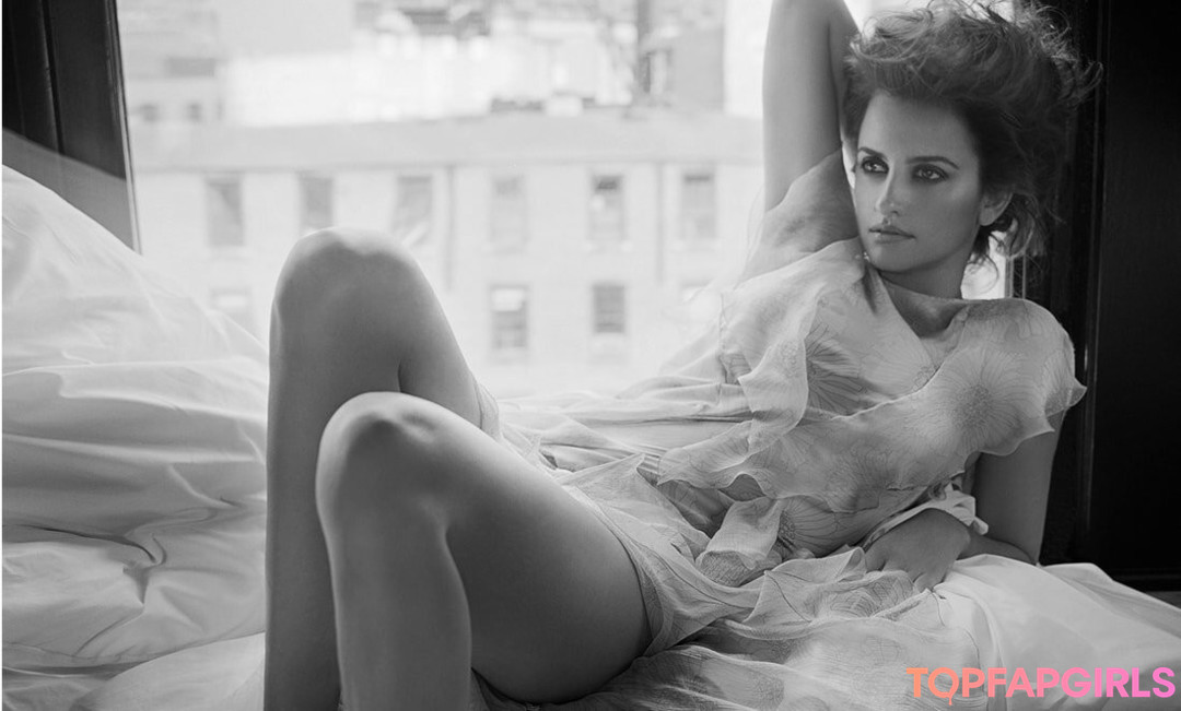 Foto desnuda filtrada de OnlyFans de Penelope Cruz #41 Foto desnuda filtrada de OnlyFans de Penelope Cruz #41