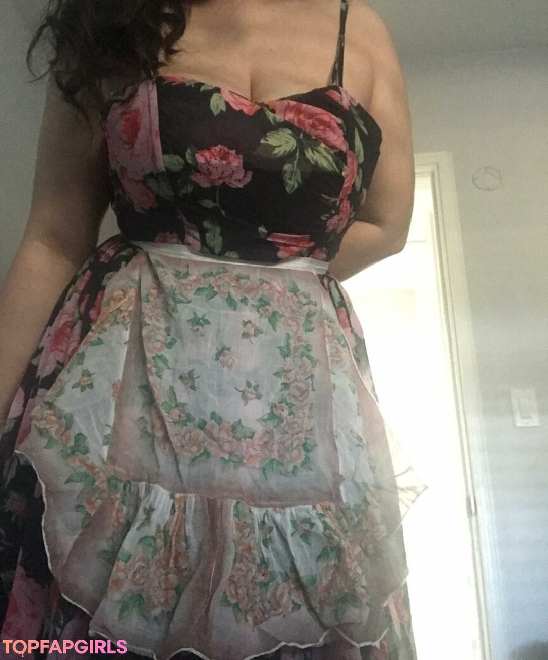 Foto desnuda filtrada de OnlyFans de Rosaline Magdalene #256 Foto desnuda filtrada de OnlyFans de Rosaline Magdalene #256