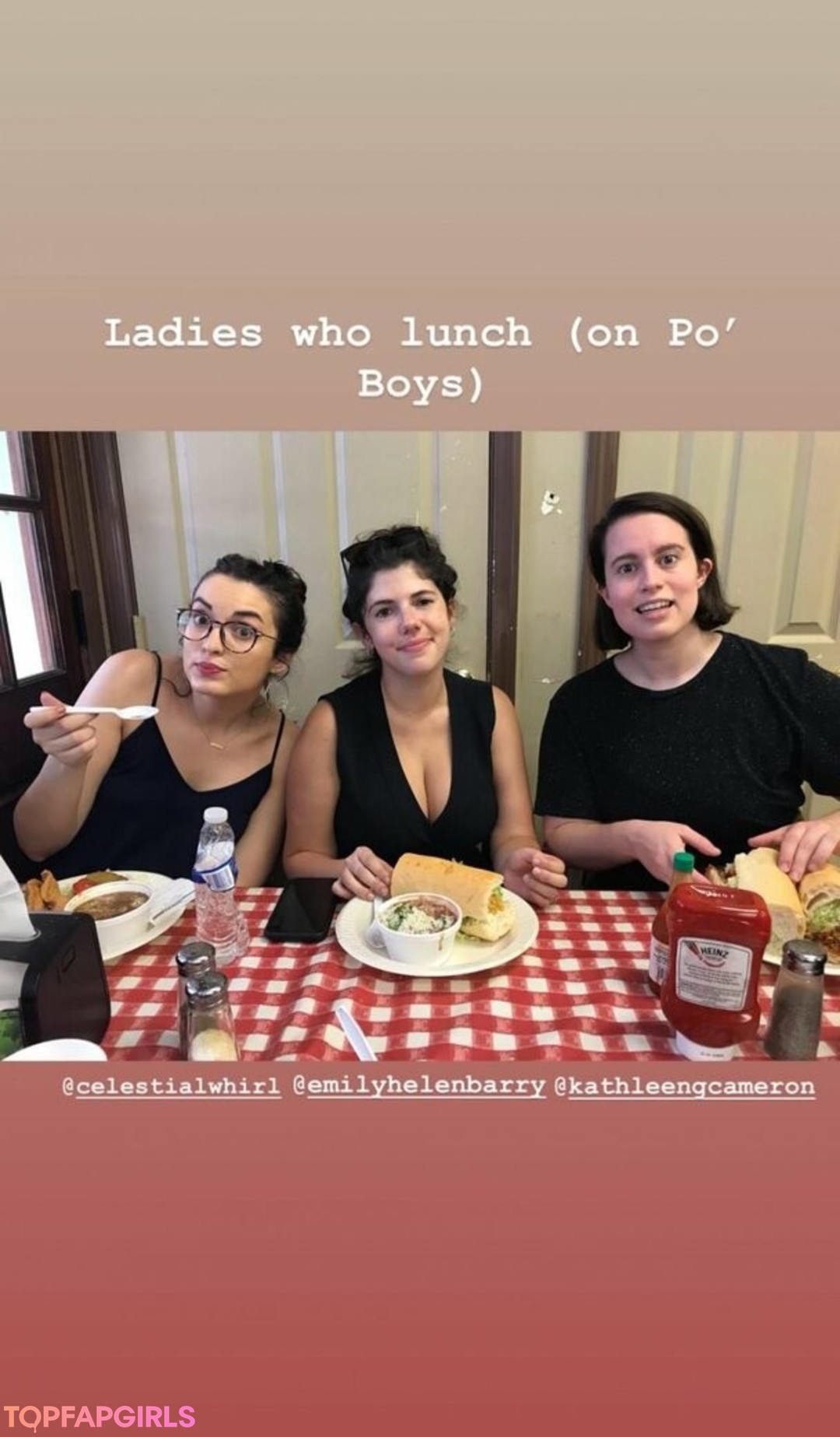 Foto desnuda filtrada de OnlyFans de Emily H Barry #308 Foto desnuda filtrada de OnlyFans de Emily H Barry #308