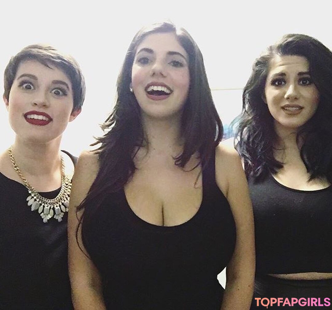 Foto desnuda filtrada de OnlyFans de Emily H Barry #407 Foto desnuda filtrada de OnlyFans de Emily H Barry #407