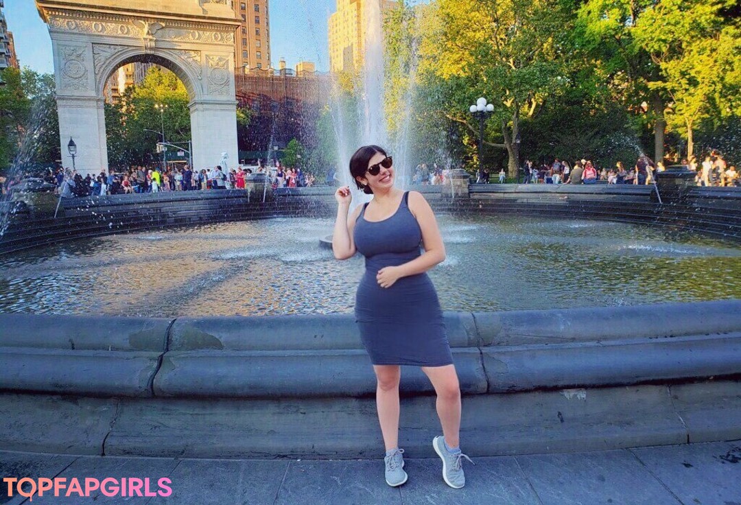 Foto desnuda filtrada de OnlyFans de Emily H Barry #541 Foto desnuda filtrada de OnlyFans de Emily H Barry #541